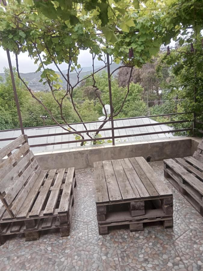 Veranda M Tbilisi Buitenkant foto